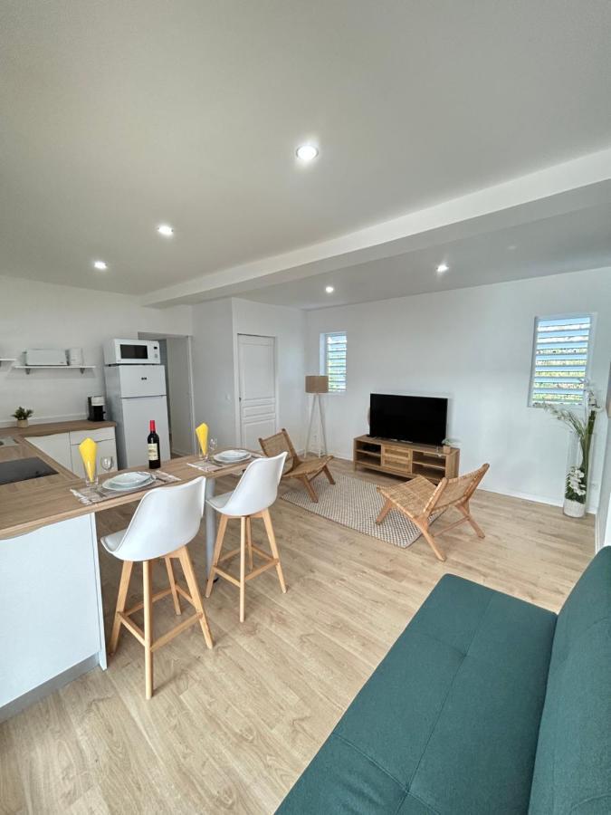 Bungalow Beausejour Le Moule Buitenkant foto