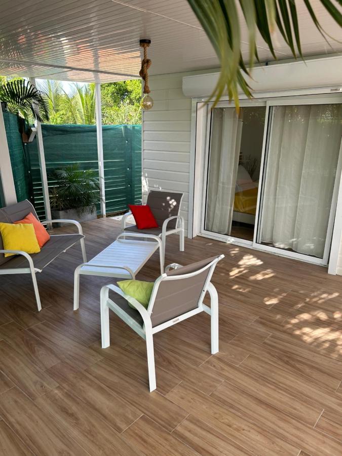 Bungalow Beausejour Le Moule Buitenkant foto